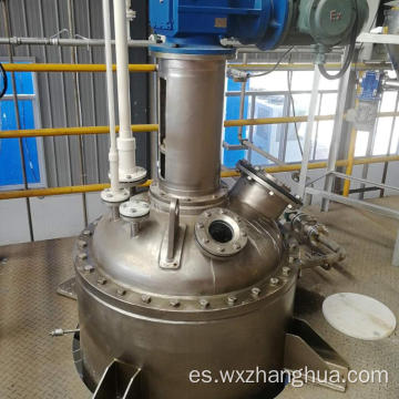 Reactor de poliol y reactor de tanque con agitación química